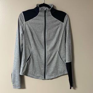 Tek Gear workout scrub jacket grey with black accents athleisure size Small